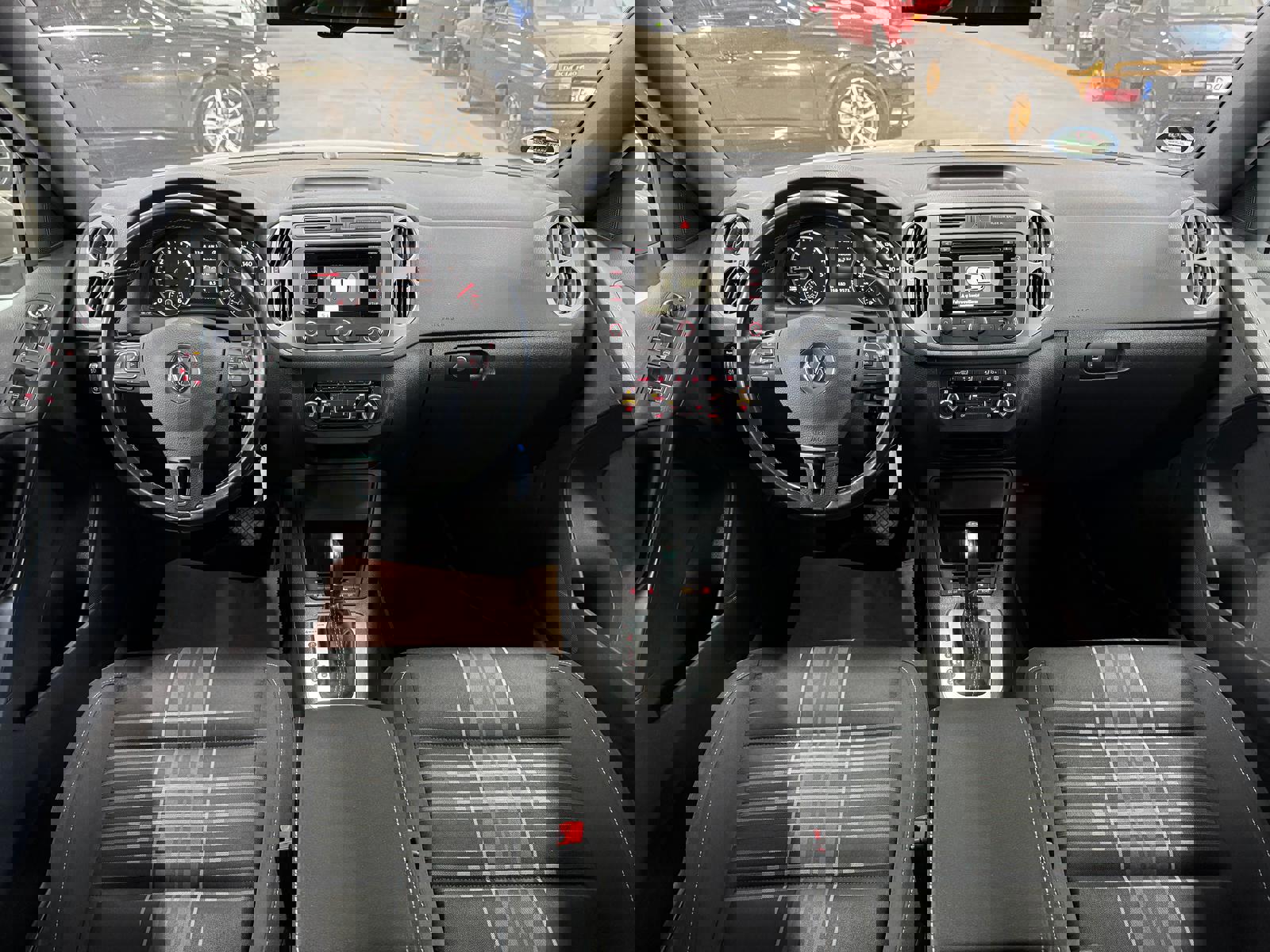 Volkswagen Tiguan 2.0 TDI - Image 9