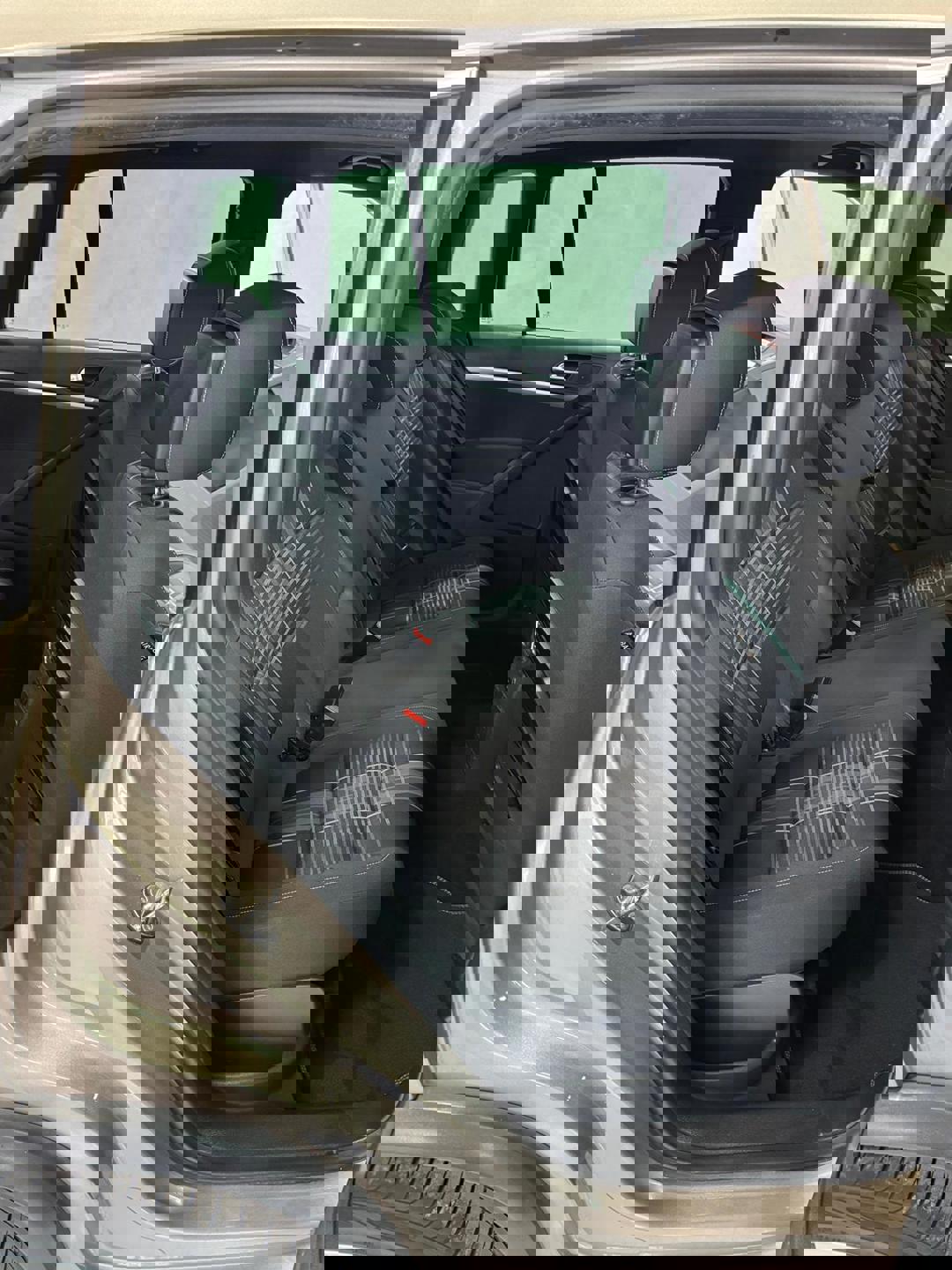 Volkswagen Tiguan 2.0 TDI - Image 7