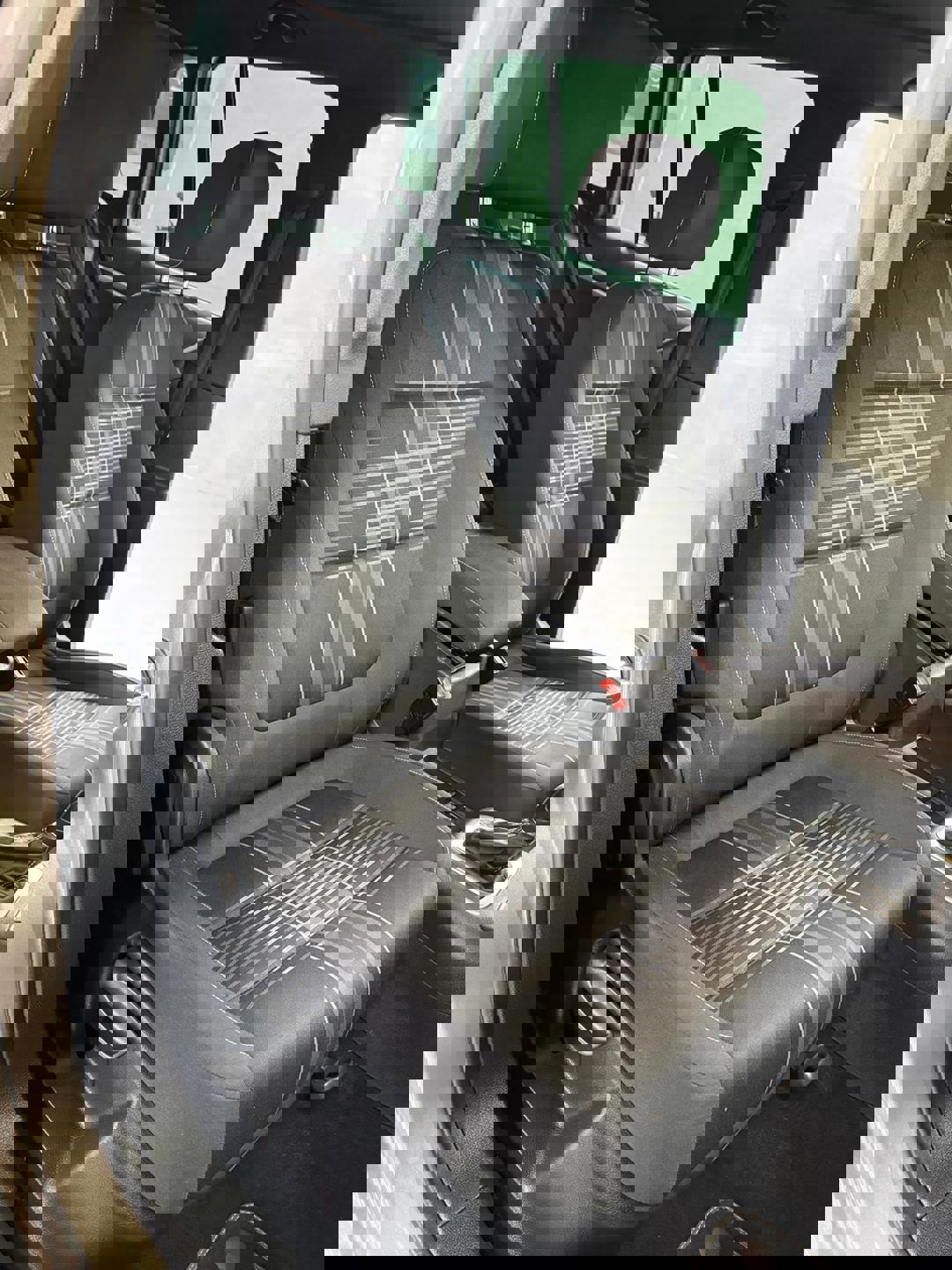 Volkswagen Tiguan 2.0 TDI - Image 16