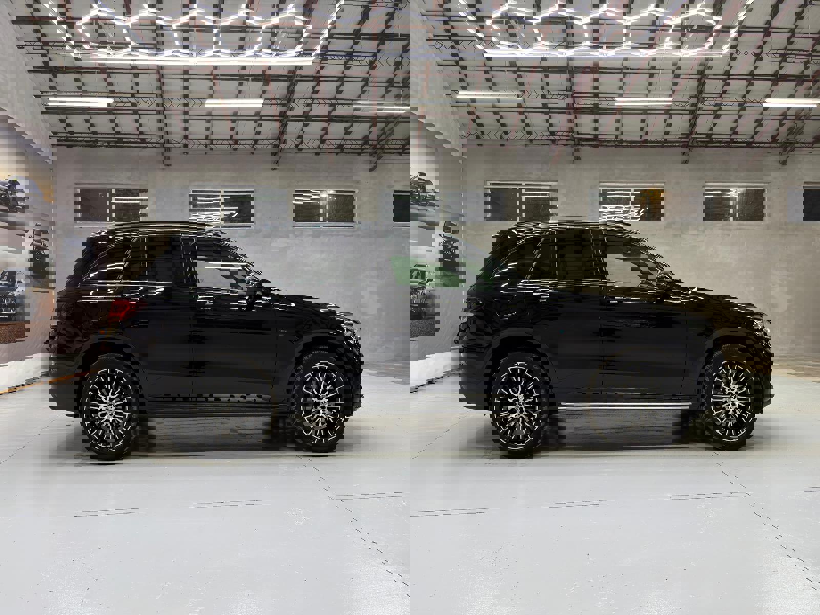 GLC 300 de 4Matic 9G-TRONIC AMG Line - Imagine 4