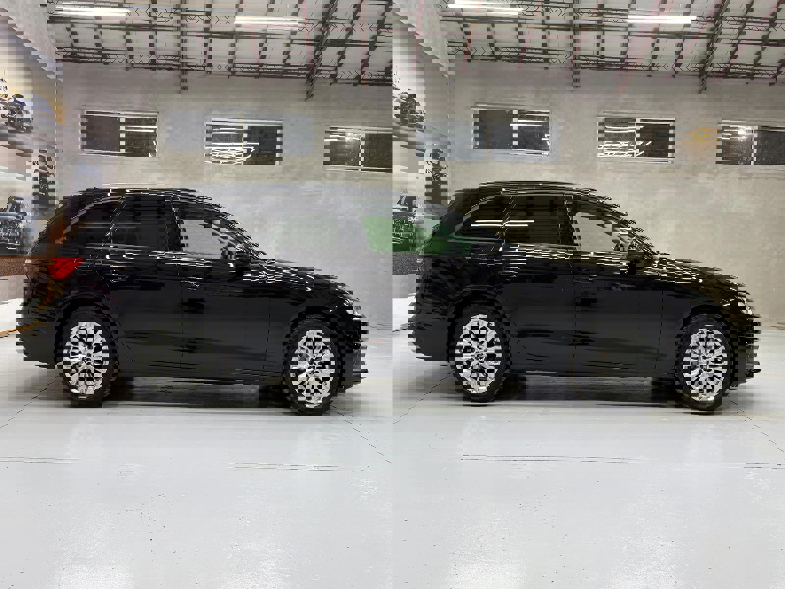 Audi A4 Avant 2.0 TDI Quattro Mild-Hibrid - Imagine 5