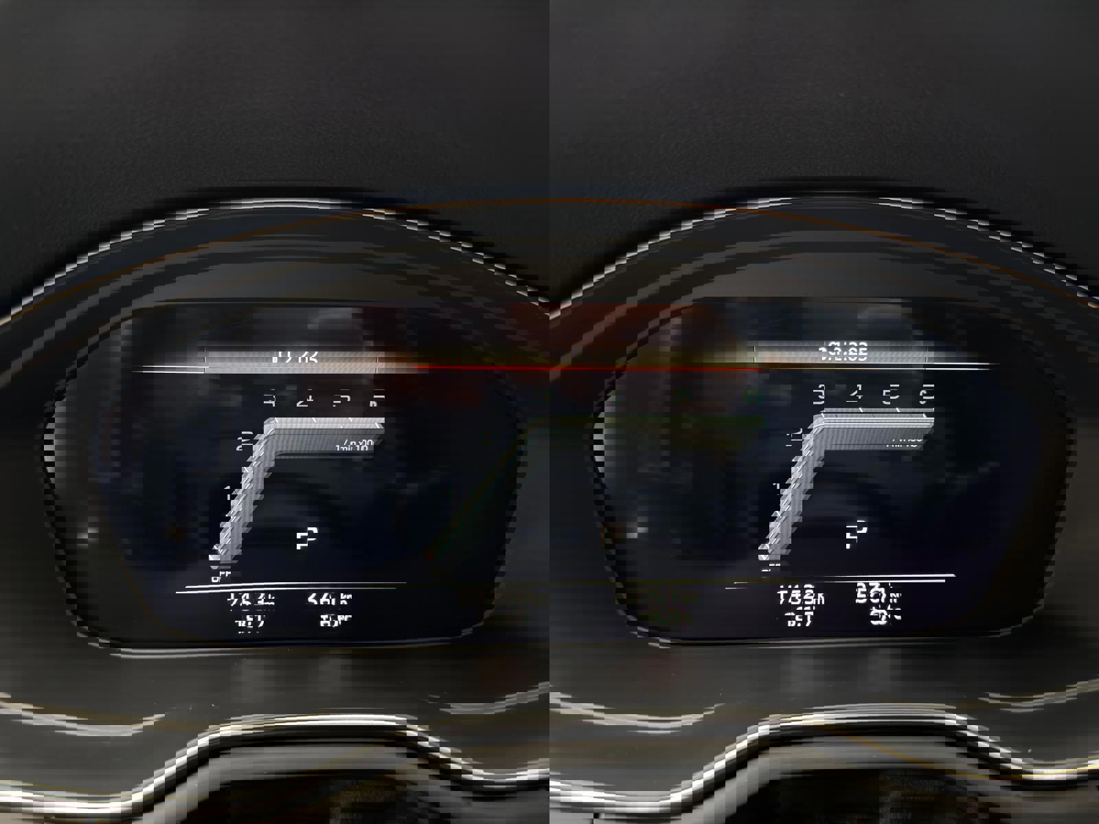 Audi A4 Avant 2.0 TDI Quattro Mild-Hibrid - Imagine 27