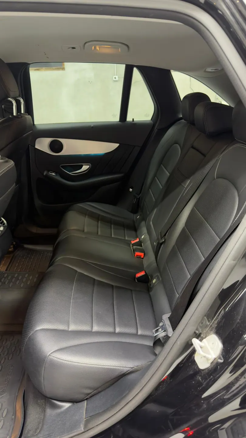 MERCEDES BENZ GLC 250d 4 MATIC - AMG Pachet  - Imagine 25