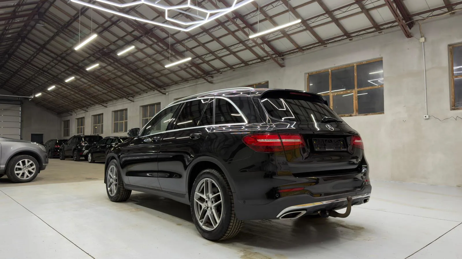 MERCEDES BENZ GLC 250d 4 MATIC - AMG Pachet  - Imagine 3