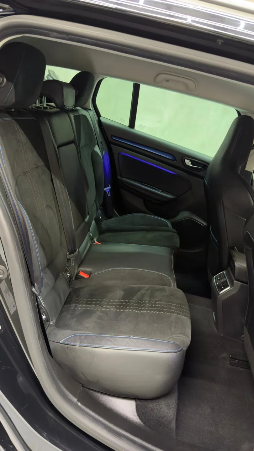 Renault Megane Grand Tour GT - Imagine 10