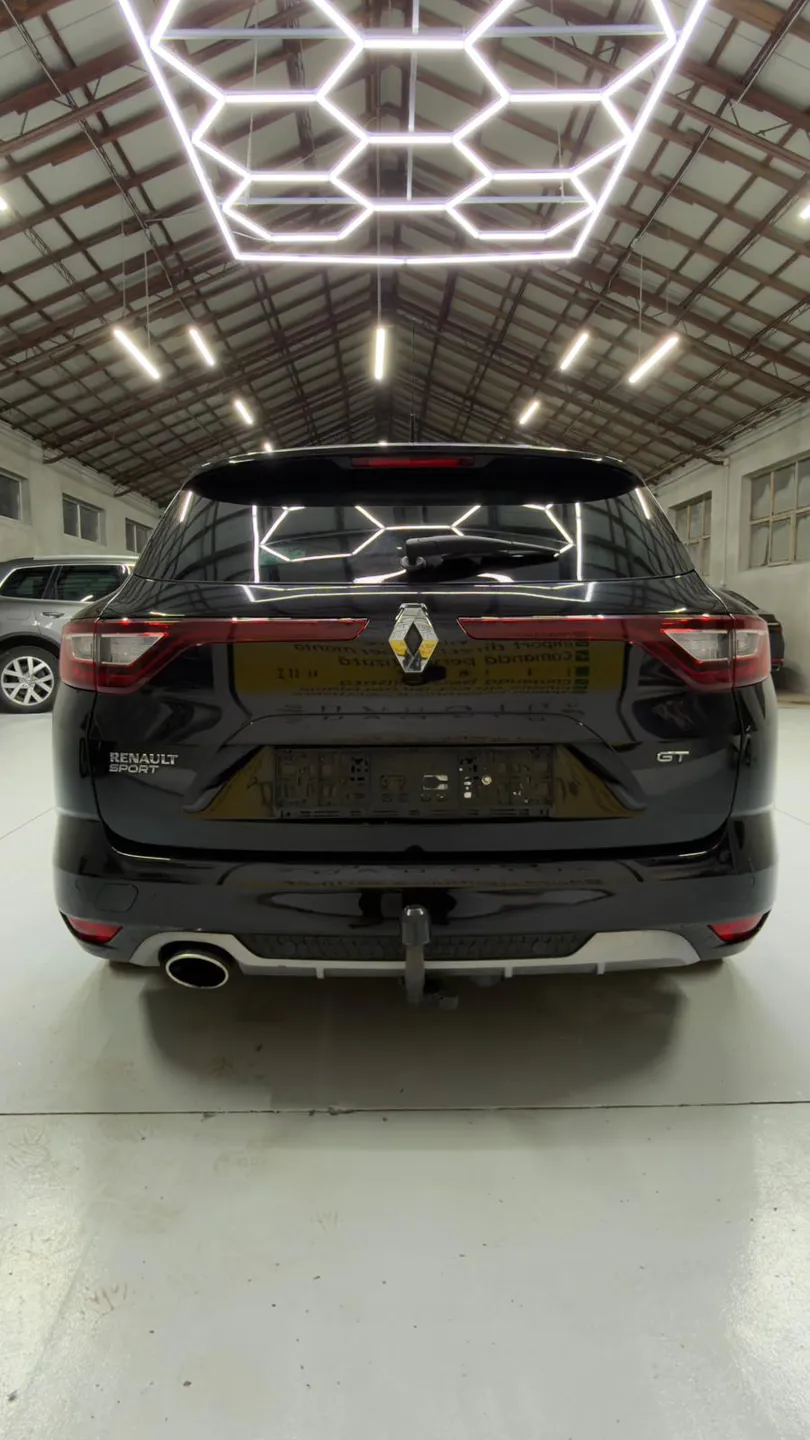 Renault Megane Grand Tour GT - Imagine 6