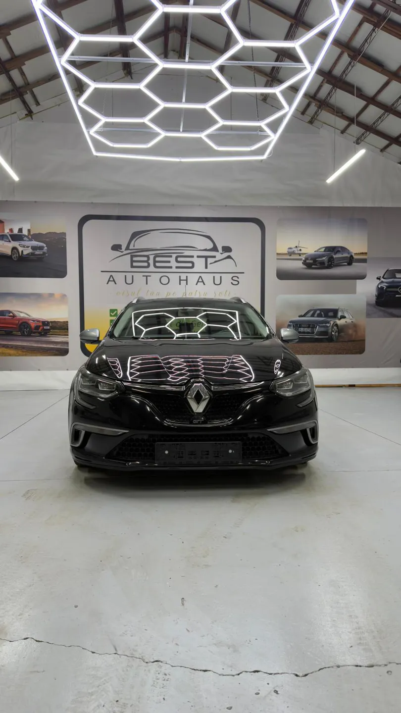 Renault Megane Grand Tour GT - Imagine 5