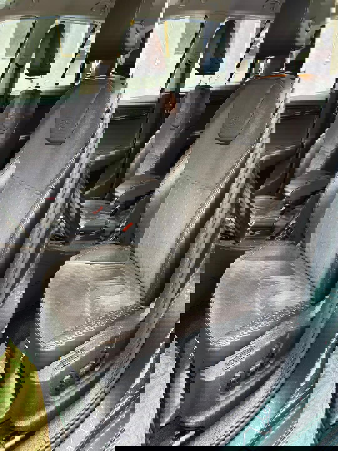 Skoda Octavia 2.0 TDI Laurin & Klement 4x4 - Image 22