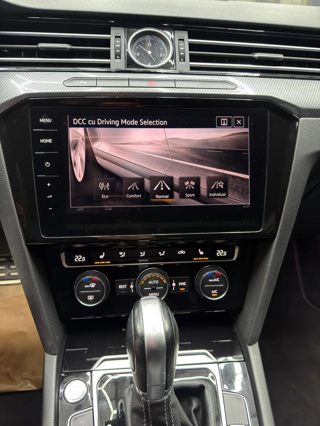 Volkswagen ARTEON 2.0 TDI SCR 4Motion DSG R-Line - Imagine 14