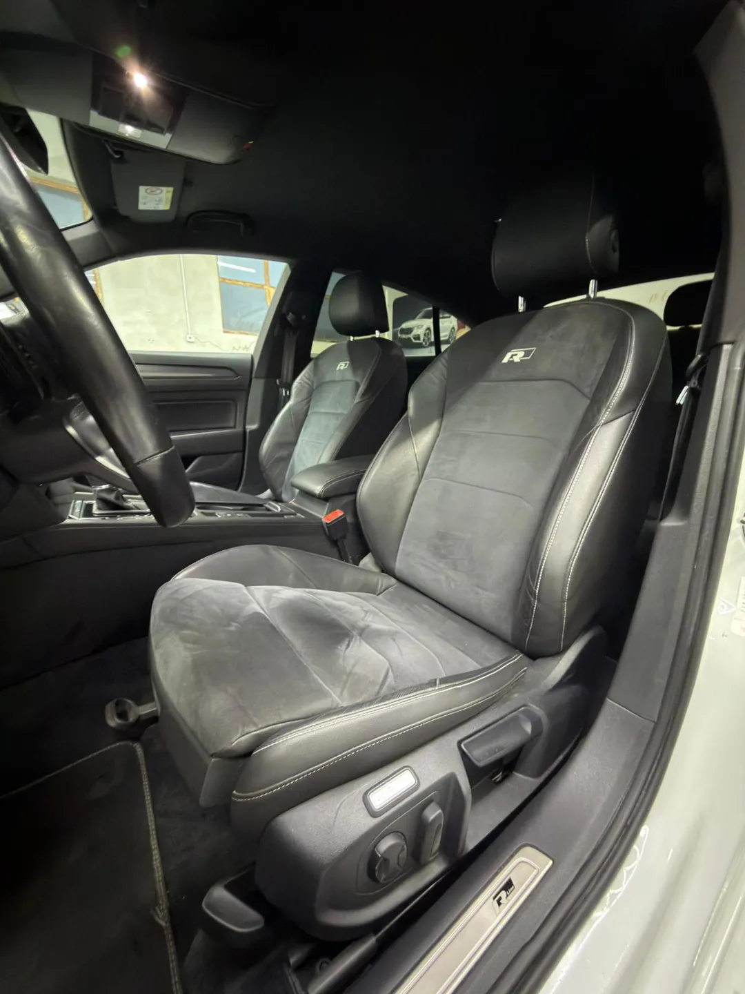 Volkswagen ARTEON 2.0 TDI SCR 4Motion DSG R-Line - Imagine 18