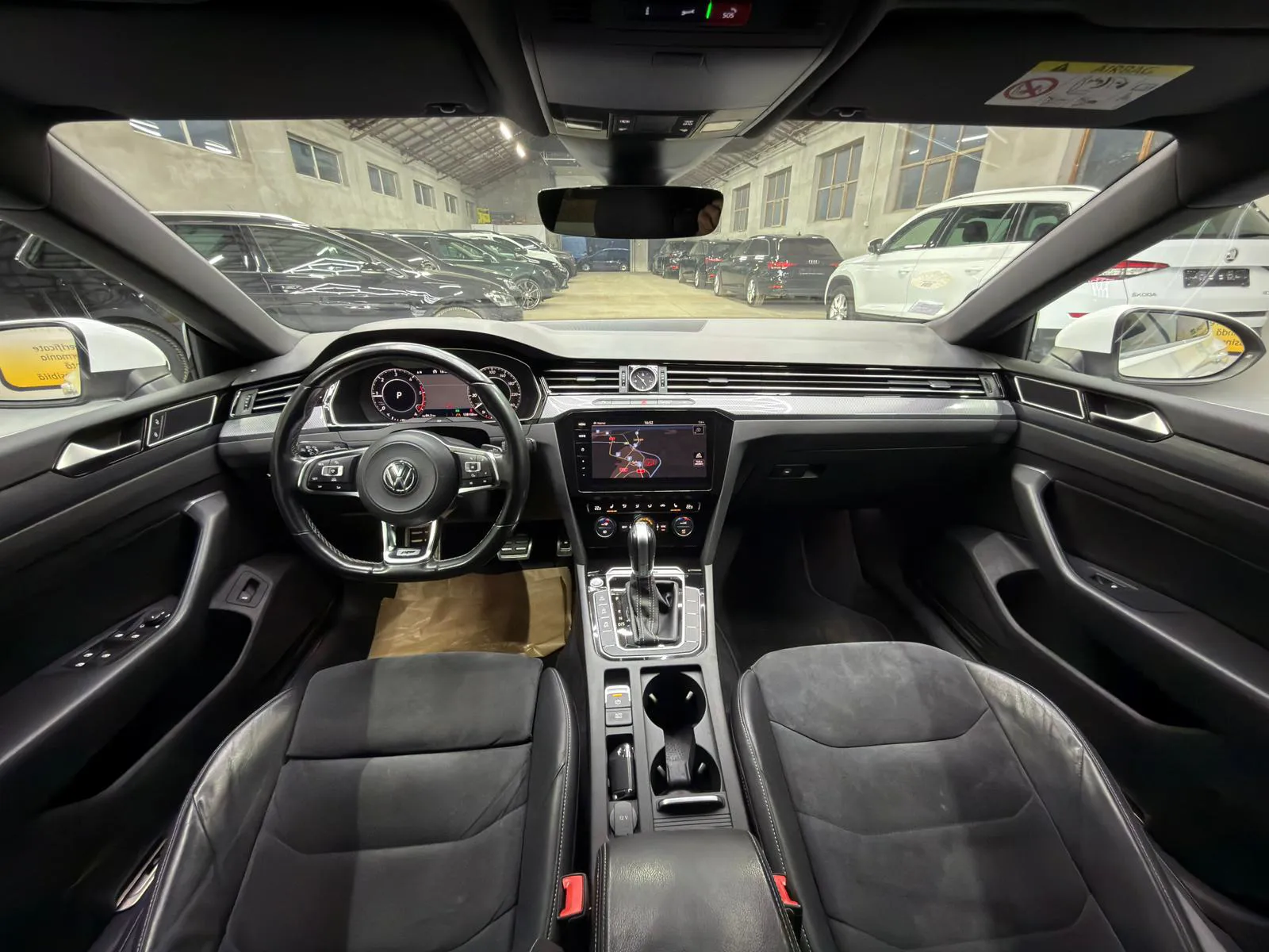 Volkswagen ARTEON 2.0 TDI SCR 4Motion DSG R-Line - Imagine 16