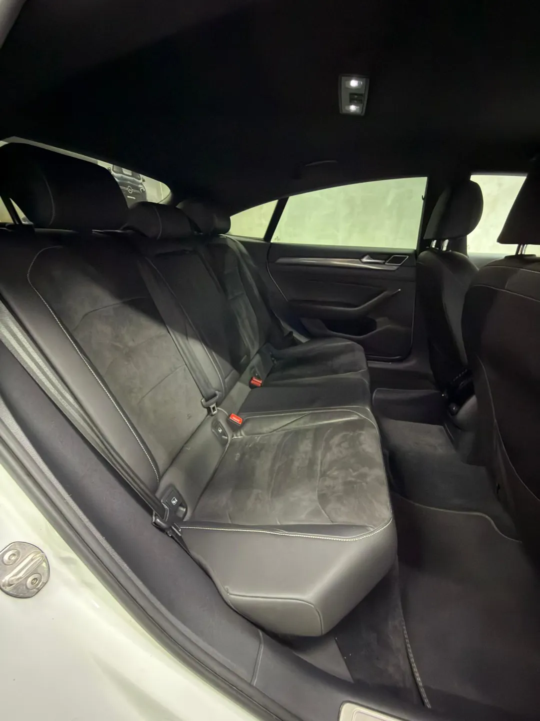 Volkswagen ARTEON 2.0 TDI SCR 4Motion DSG R-Line - Imagine 20