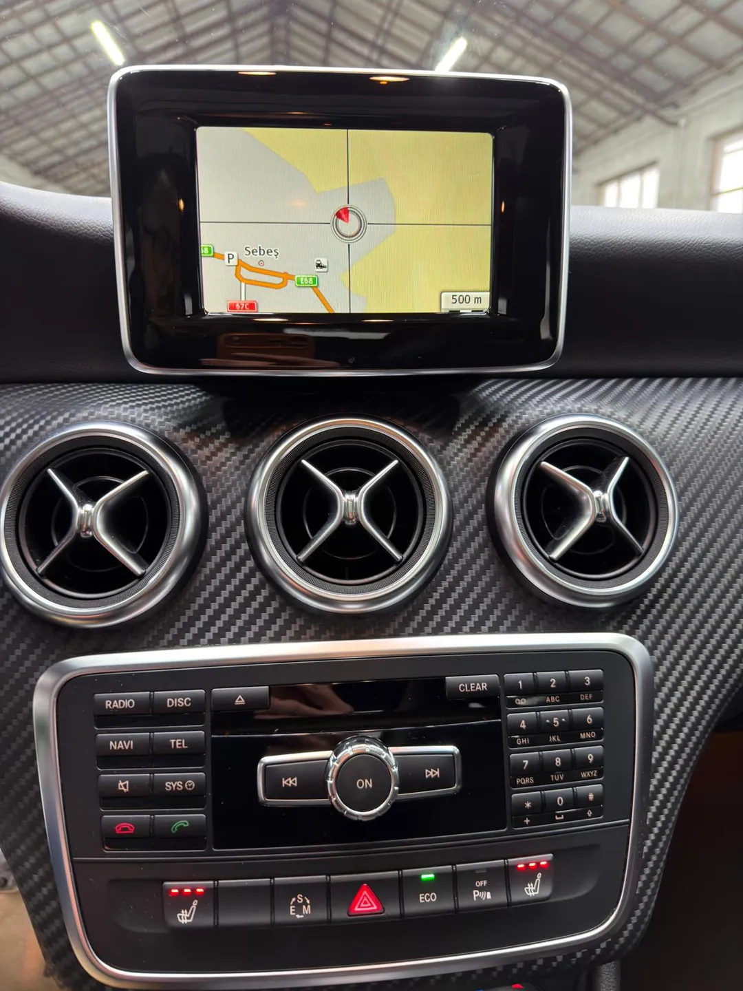 Mercedes-Benz A 200 CDI 7G-DCT AMG Line - Imagine 23