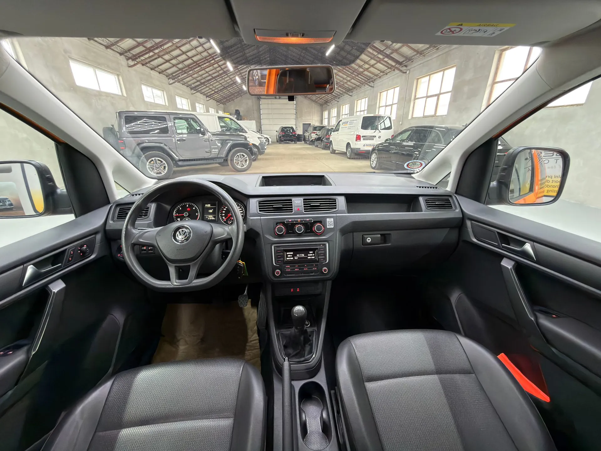 Volkswagen Caddy 2.0 TDI - Imagine 21