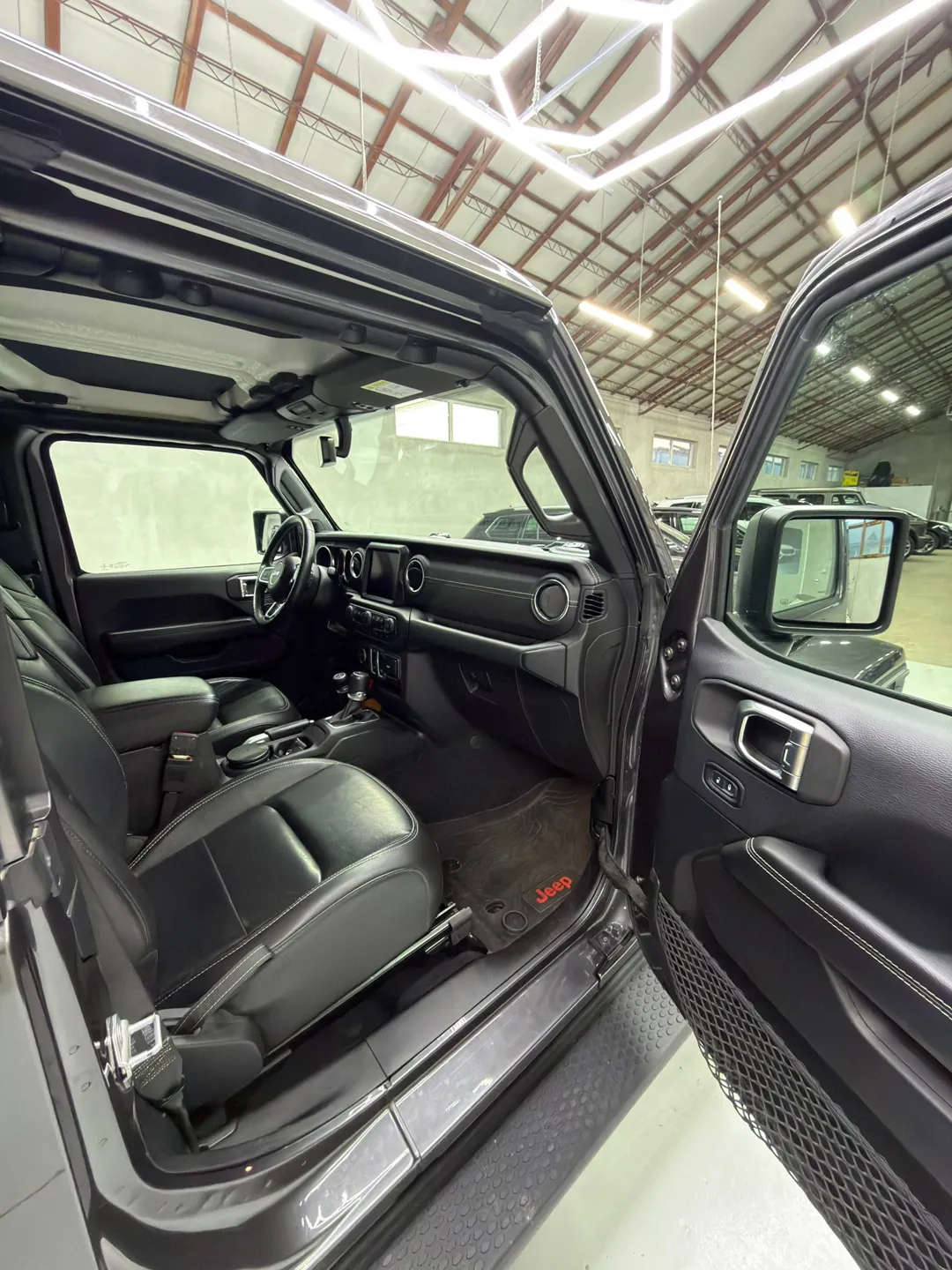 Jeep Wrangler 2.2 CRDi AWD Automatik Sky One-Touch Sahara - Imagine 19