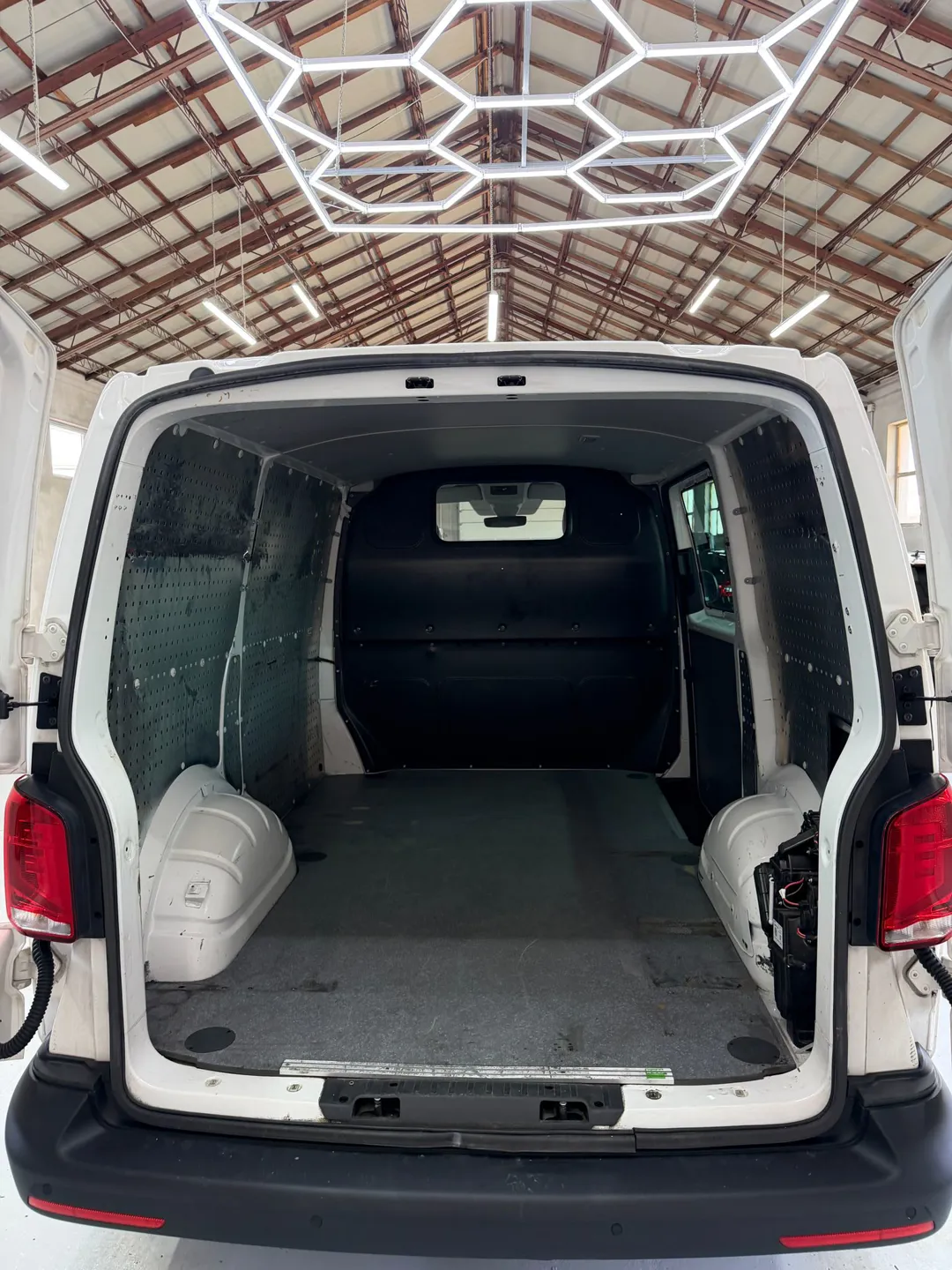 Volkswagen Transporter 2.0 TDI EcoProfi - Imagine 20