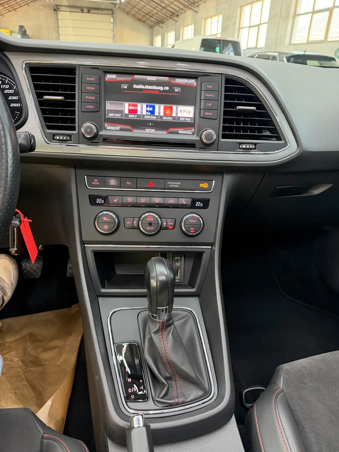 Seat Leon ST 2.0 TDI FR DSG - Imagine 20