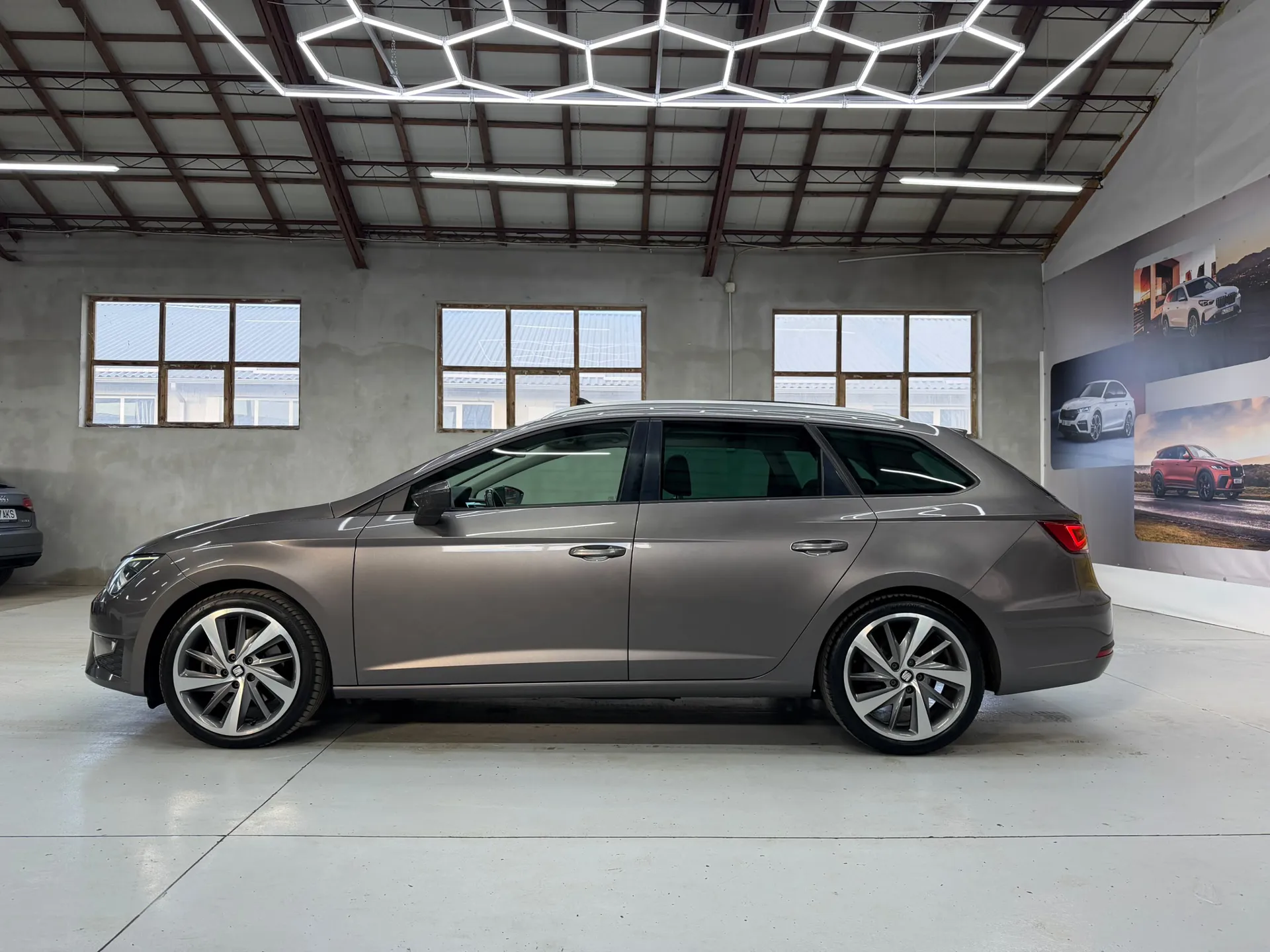 Seat Leon ST 2.0 TDI FR DSG - Imagine 6