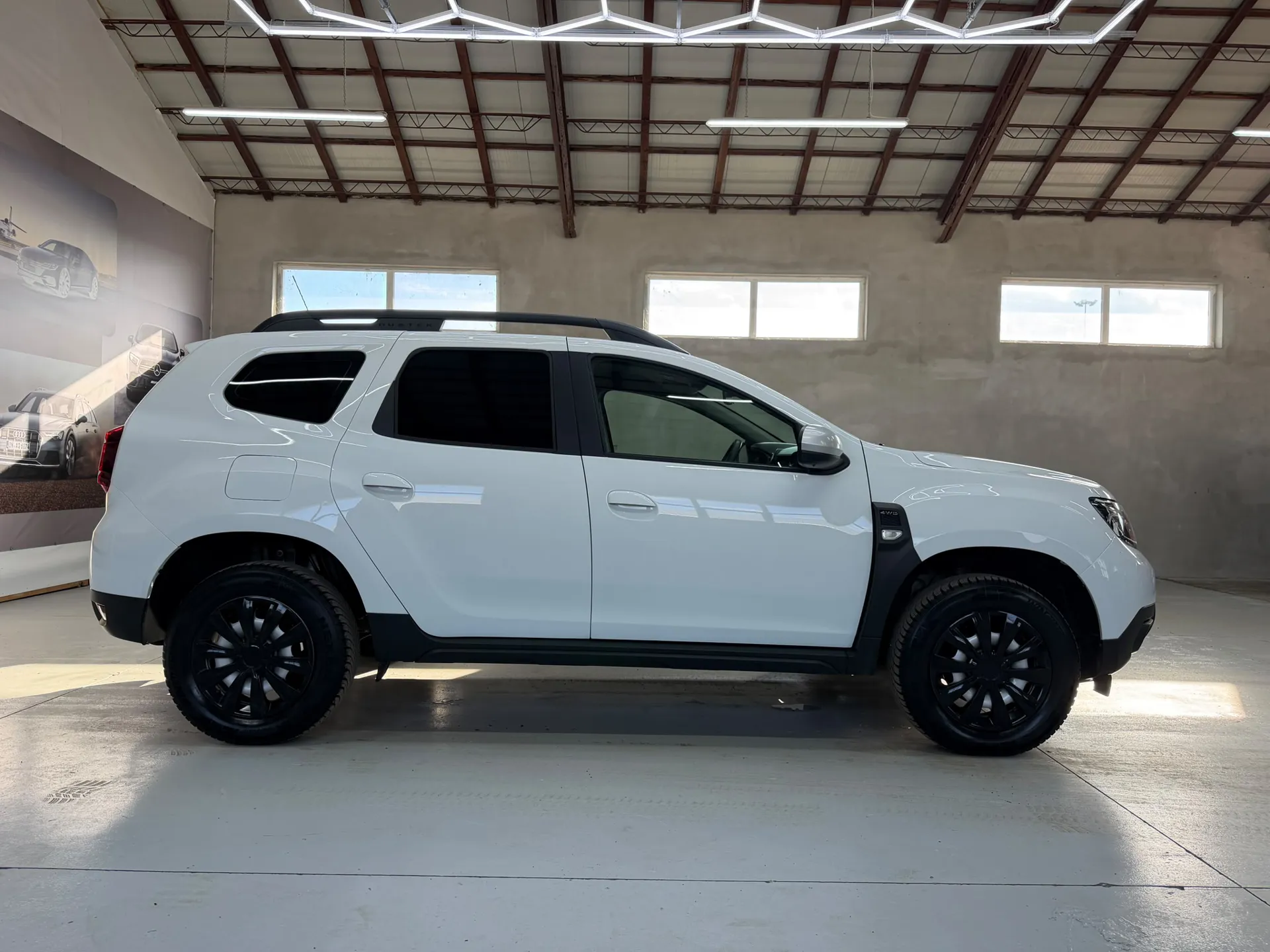 Dacia Duster Blue dCi 115 4WD Comfort - Imagine 6