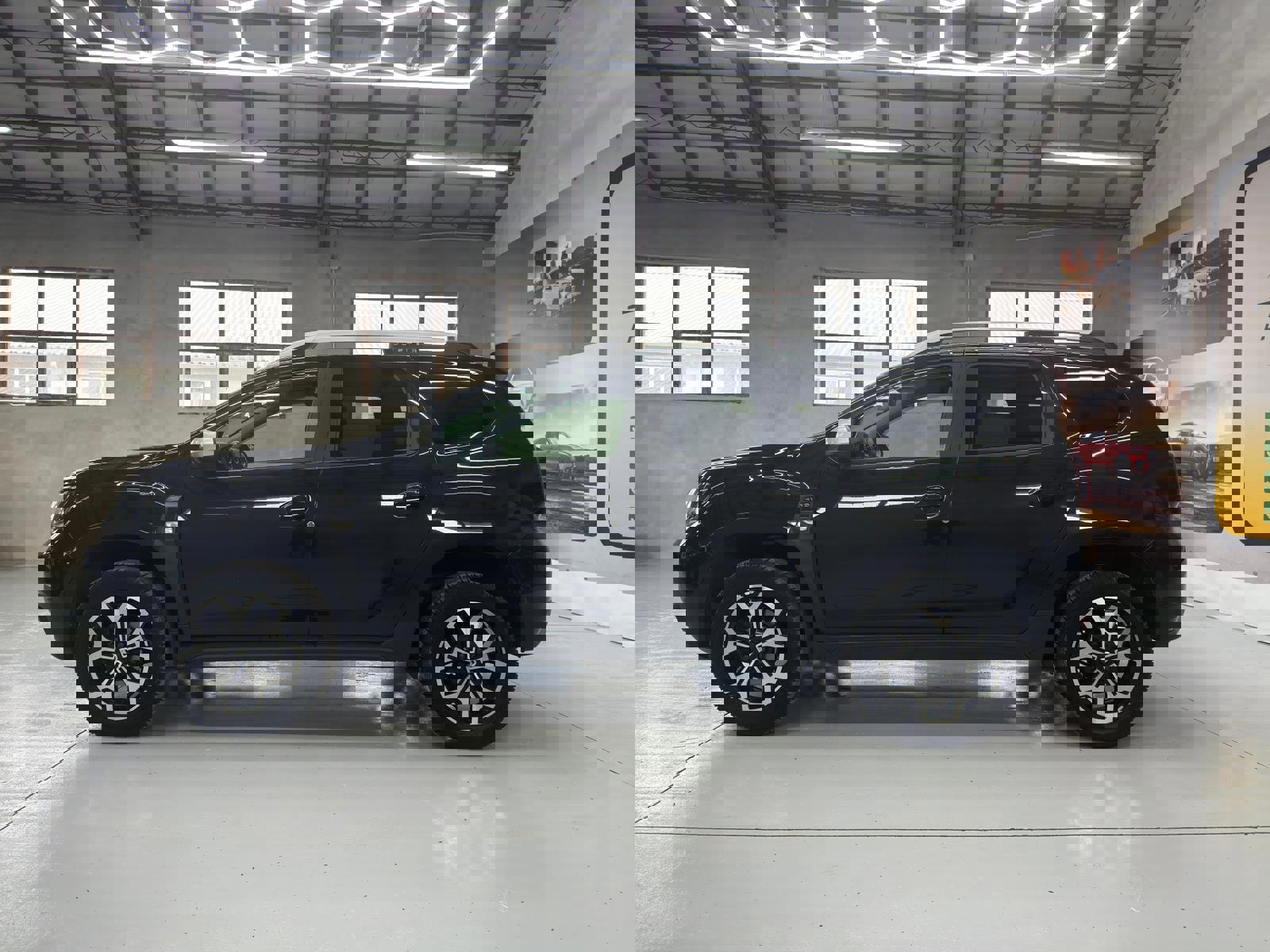 Dacia Duster 1.6 SCe Prestige 4WD - Imagine 8