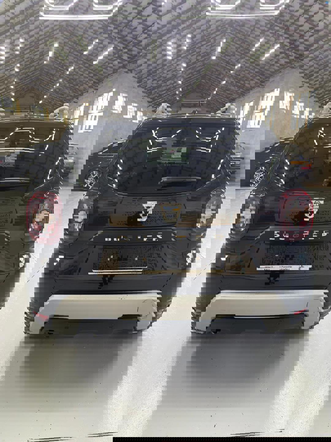 Dacia Duster 1.6 SCe Prestige 4WD - Imagine 11