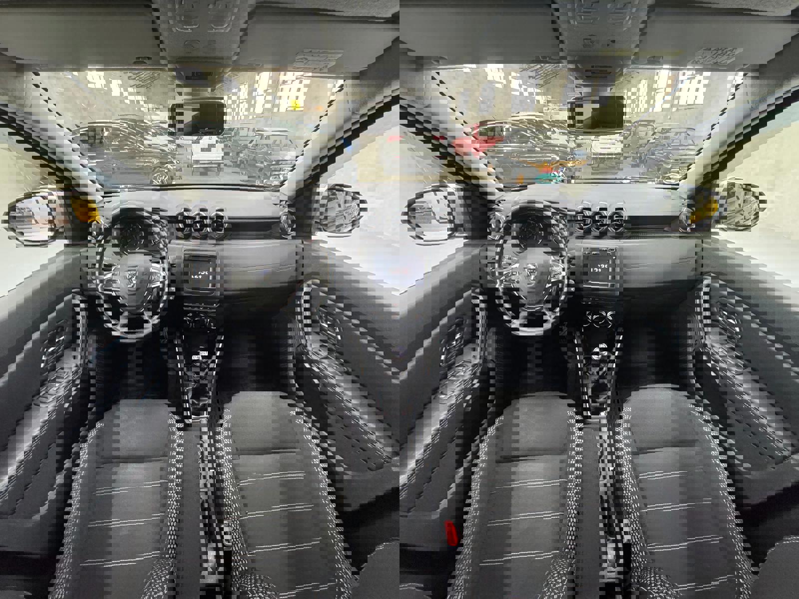 Dacia Duster 1.6 SCe Prestige 4WD - Imagine 20