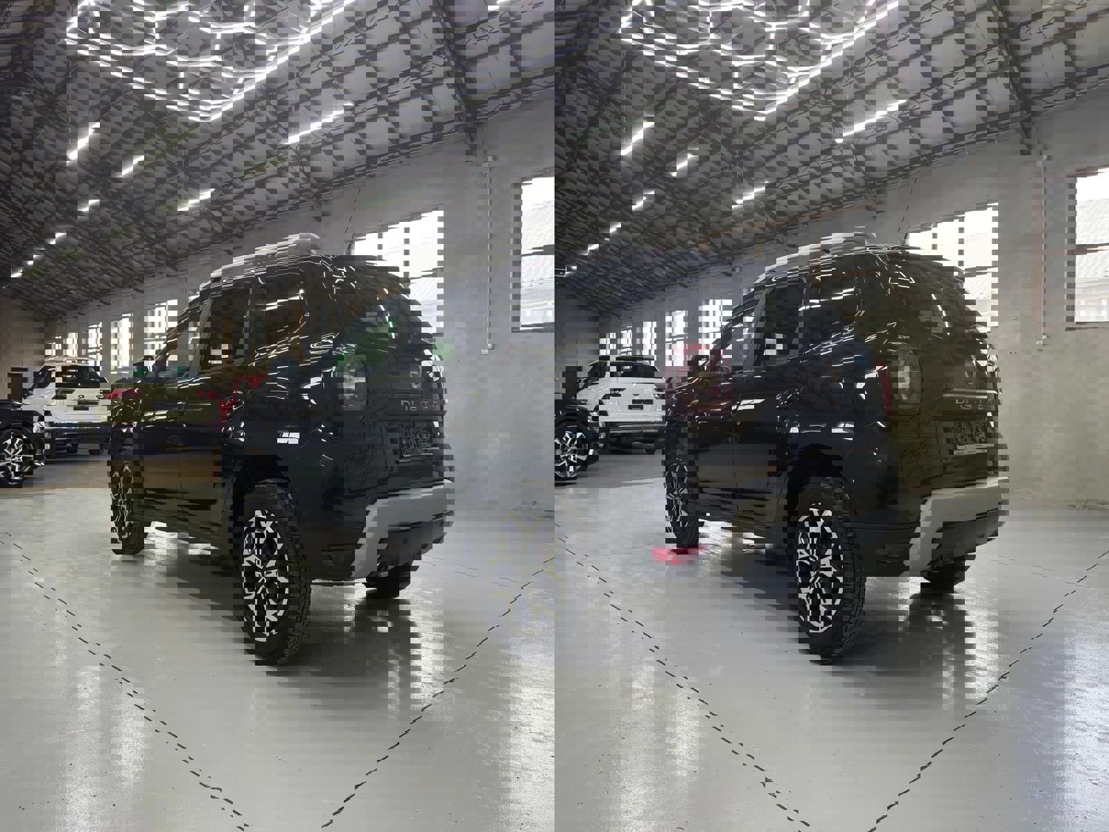 Dacia Duster 1.6 SCe Prestige 4WD - Imagine 4