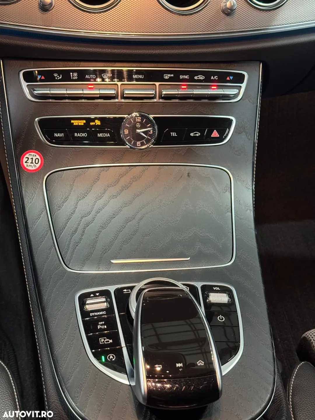 E 220 d 9G-TRONIC Avantgarde - Imagine 27